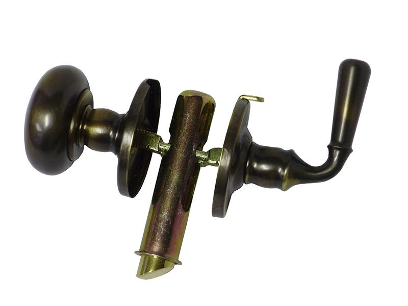 Screen and Storm Door Lock 980: Antique Brass